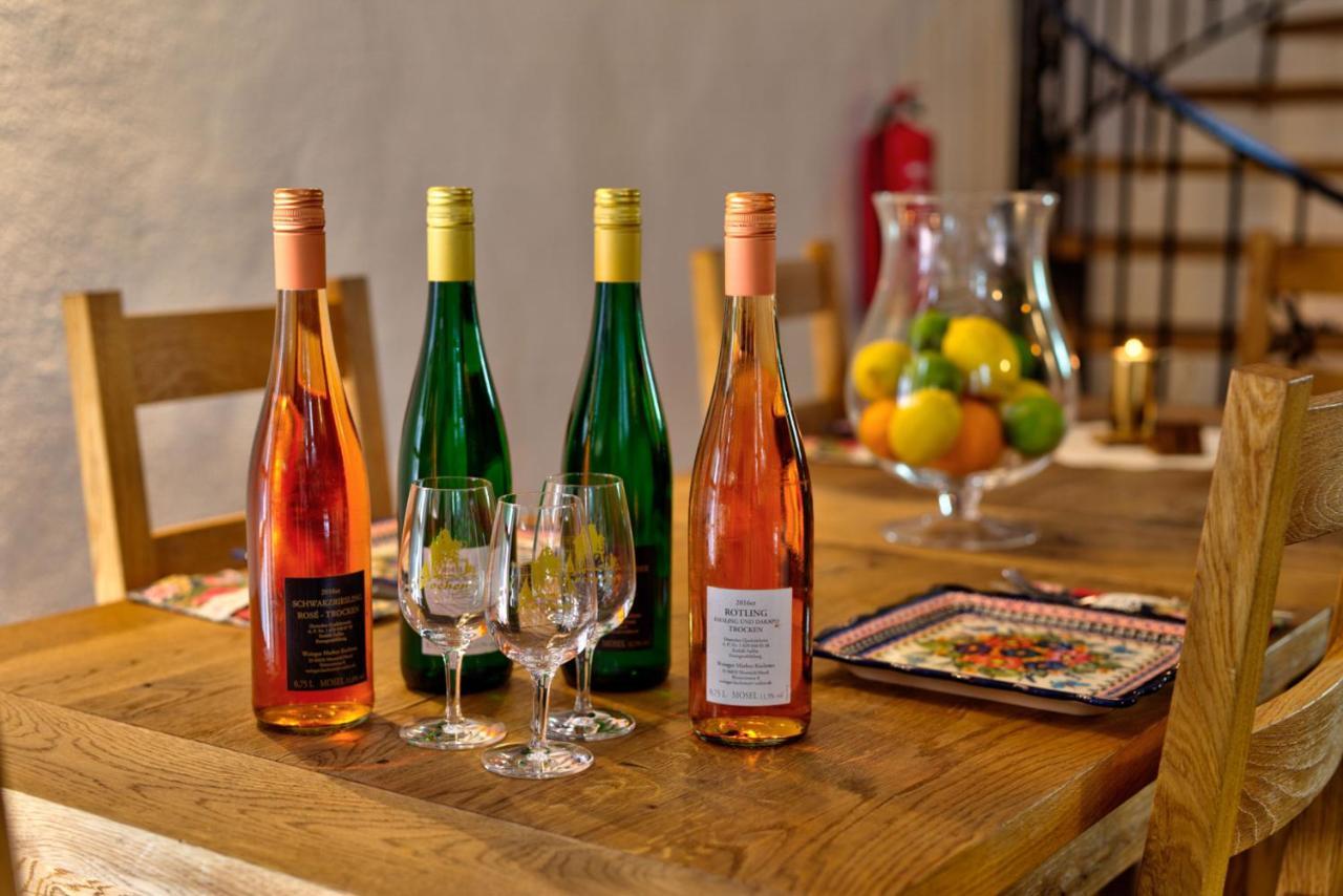 Weingut Und Pension Markus Kochems Mesenich Εξωτερικό φωτογραφία